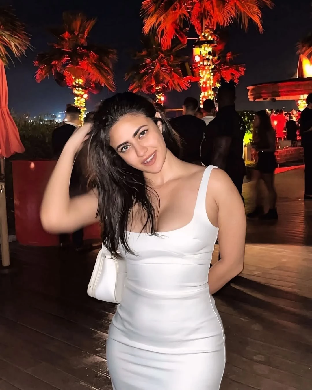 Pune Escorts 5★star Luxury Hotel – Indian escort in Pune, Escort, Pune