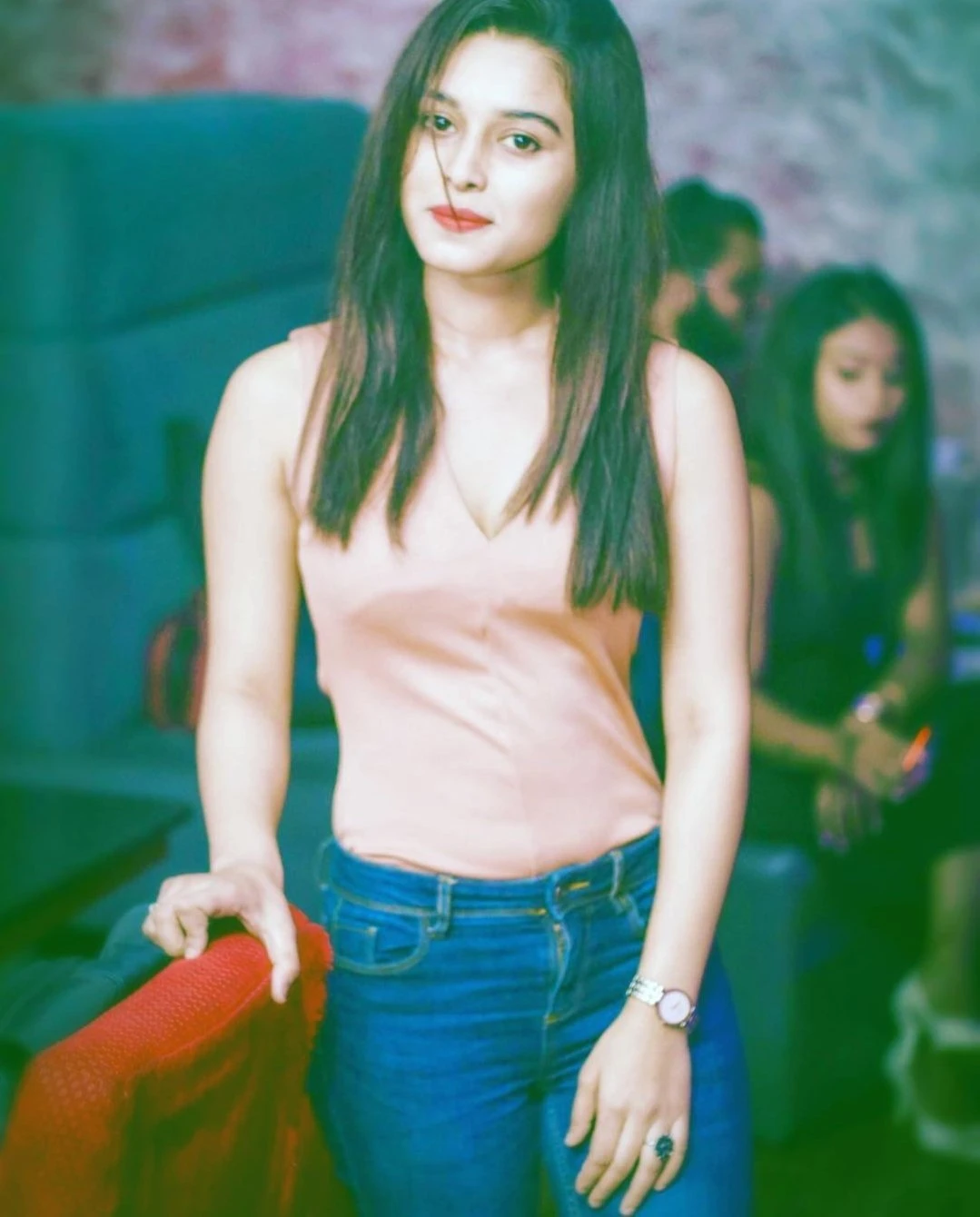 Sanjana Dube – Indian escort in Hyderabad — 2 / 3