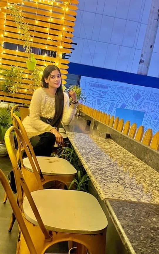 Best Genuine Model Anamika Roy – Indian escort in Thane — 2 / 4