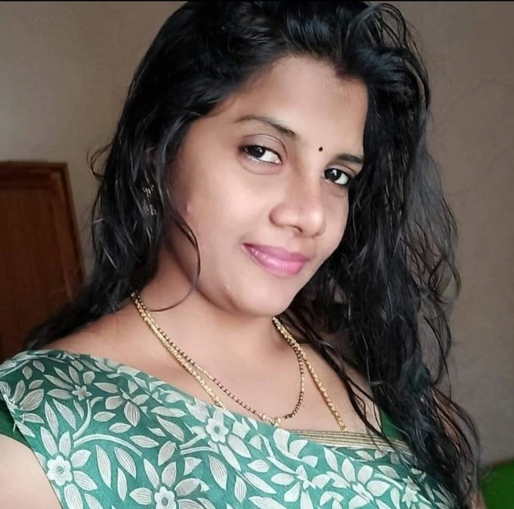 Independent Call Girl Available – Indian escort in Chennai — 1 / 2