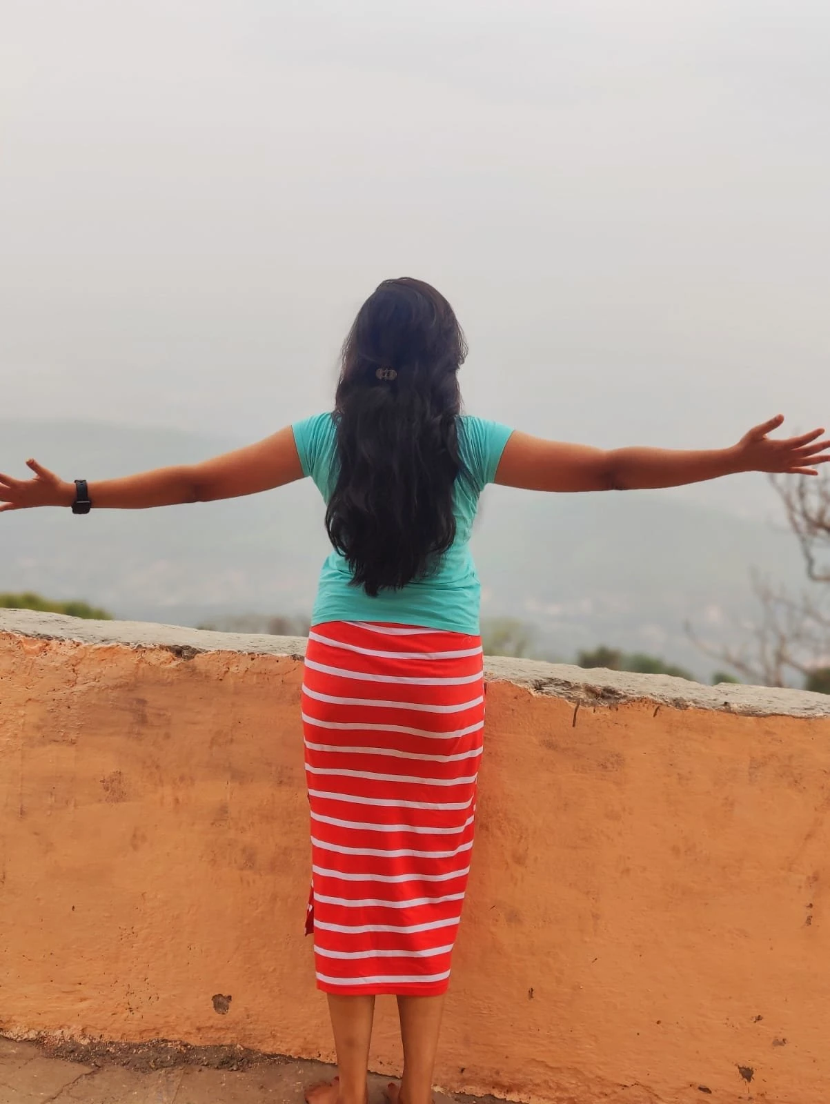 Mona – Indian escort in Pune — 1 / 2