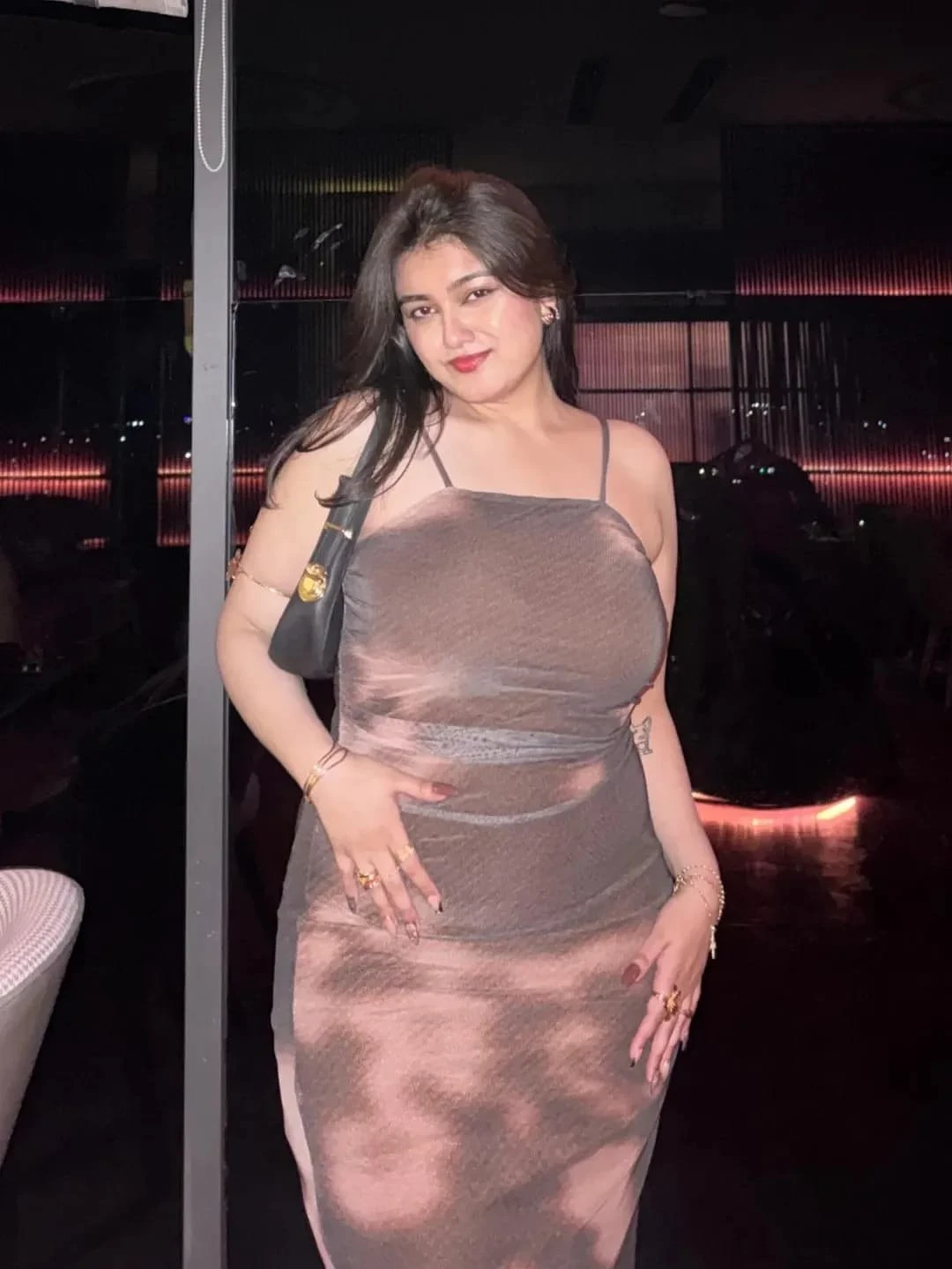 Pooja – escort in Pune — 2 / 5
