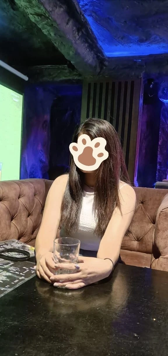 Neha Singh, INCALL & OUTCALL – Indian escort in Noida — 2 / 5