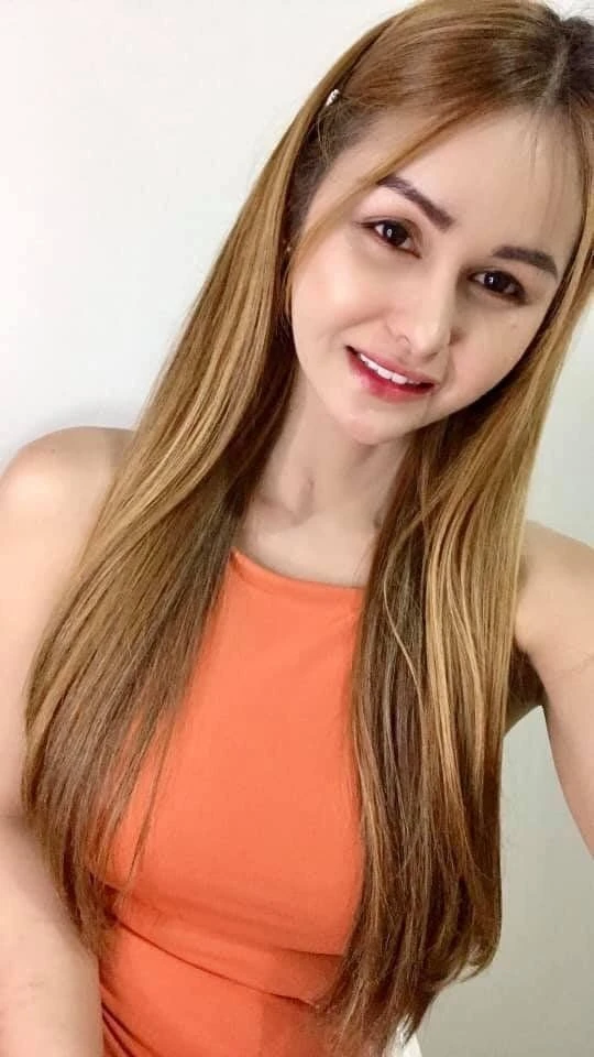 THE BEST WEBCAM SERVICES – escort in Chennai — 2 / 4