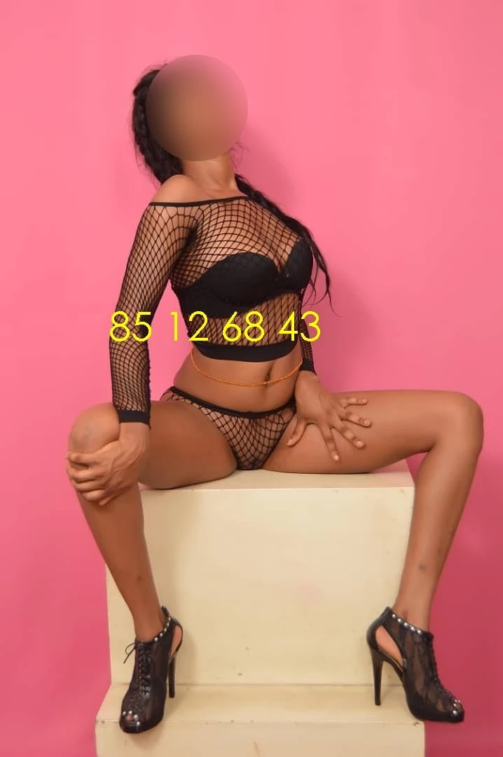 Fabiola – Ivorian escort in Abidjan — 2 / 5