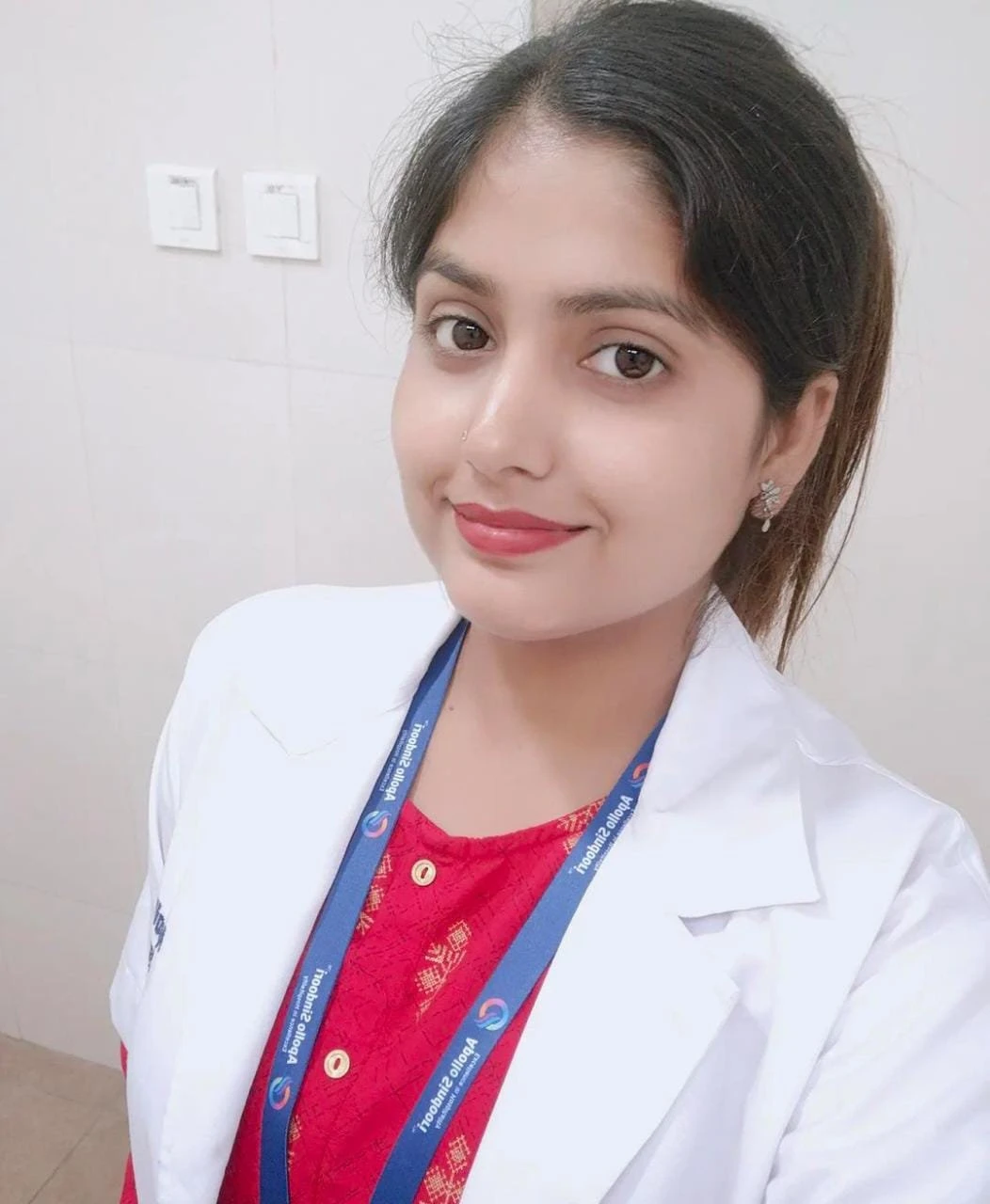 RADHIKA CASH ON DELIVERY ESCORTS JAIPUR – Indian escort in Jaipur — 3 / 5