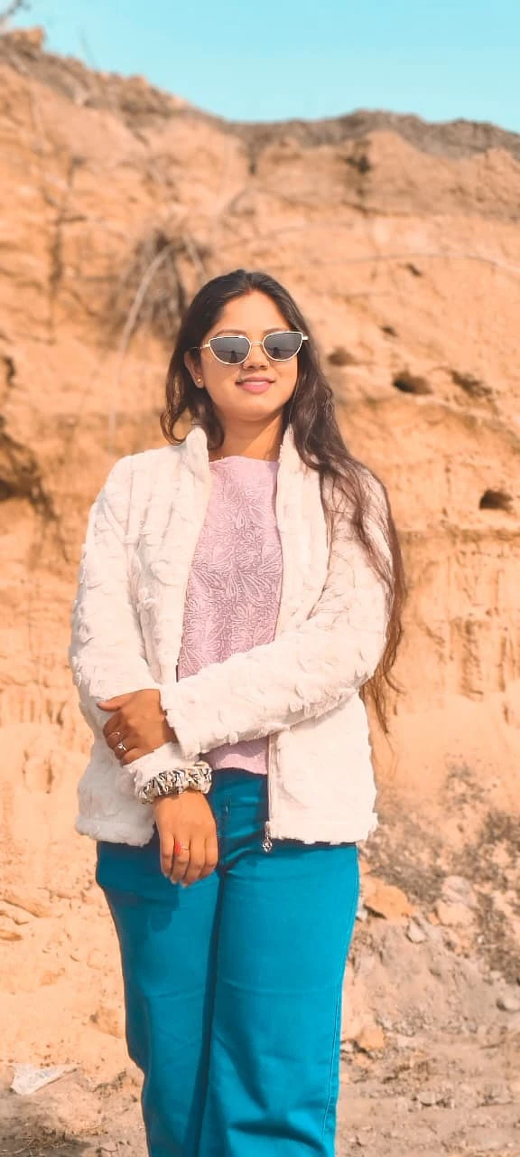 Anyaa – Indian escort in Kolkata — 3 / 5