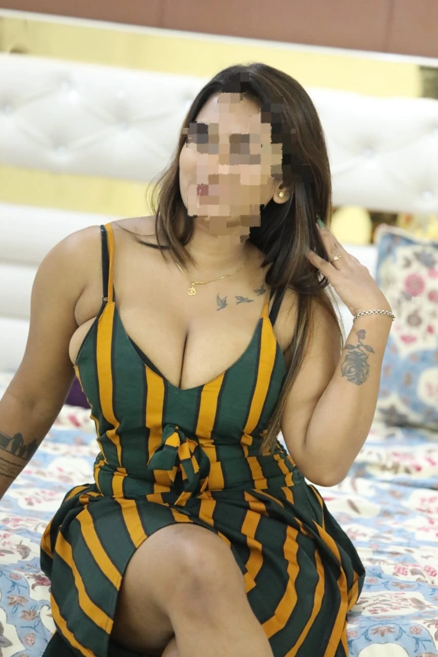 Genuine High Profile Models Available – escort in Pune — 1 / 2