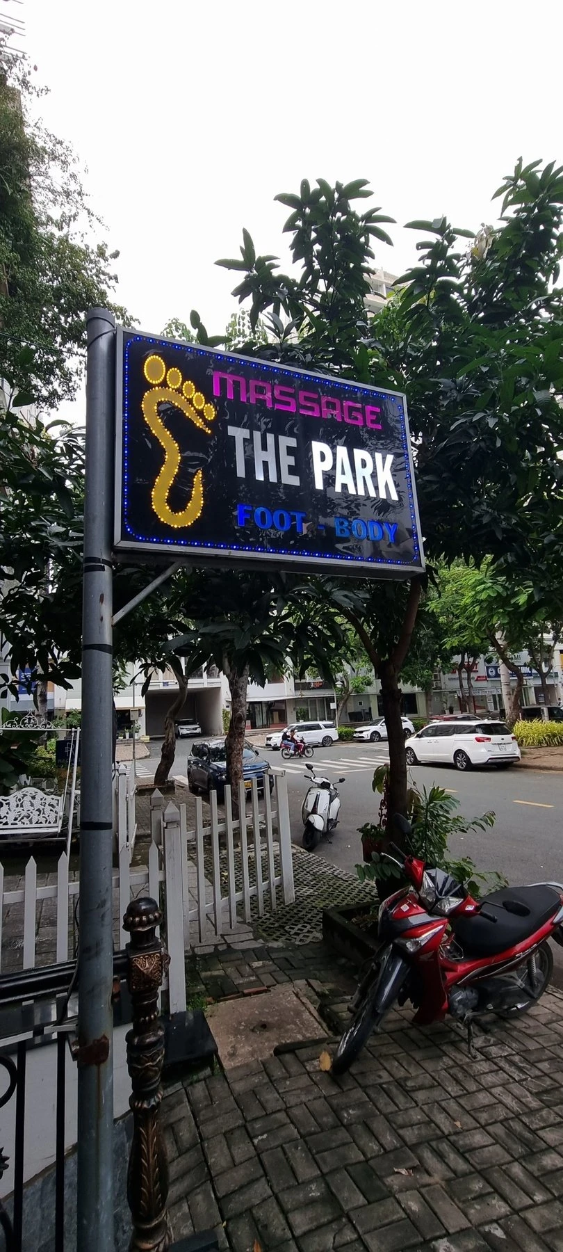 The Park Q7 – Vietnamese masseuse in Ho Chi Minh City, Escort, Ho Chi Minh City