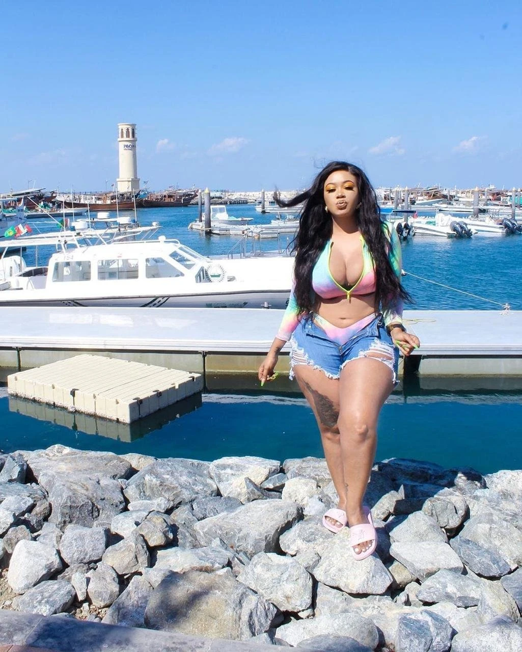Stella – Namibian escort in Kathmandu — 3 / 4