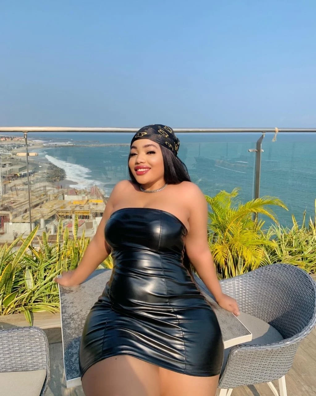 Betty – Chadian escort in Beirut — 3 / 8