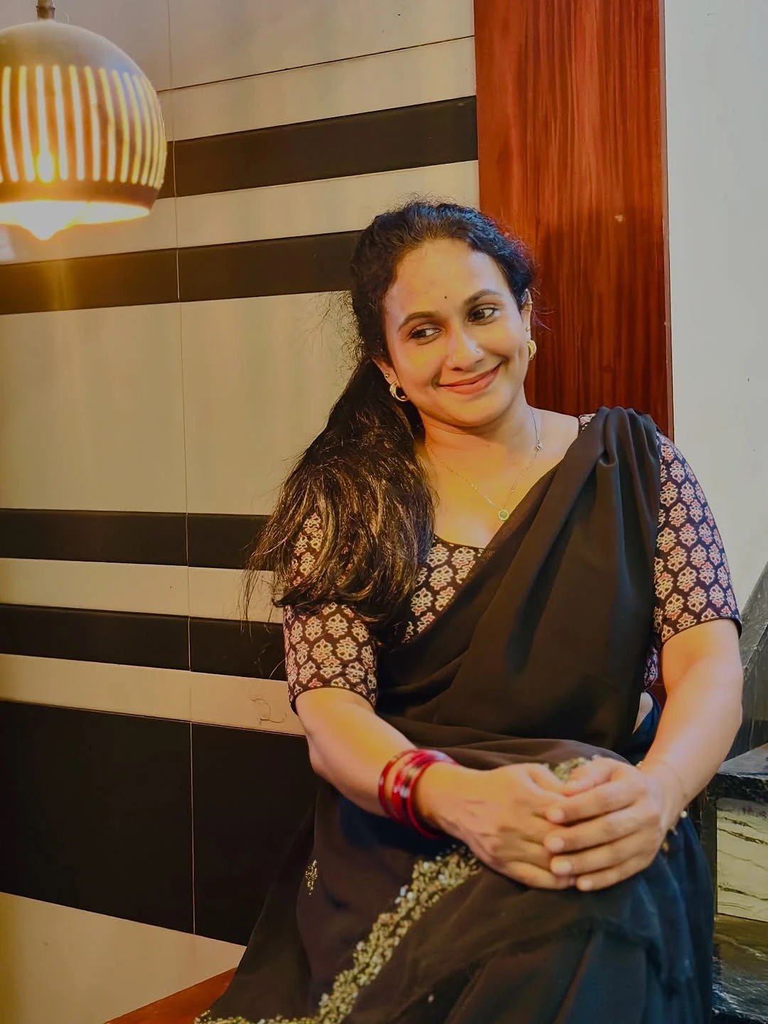 Anannya – Indian escort in Kochi — 3 / 4