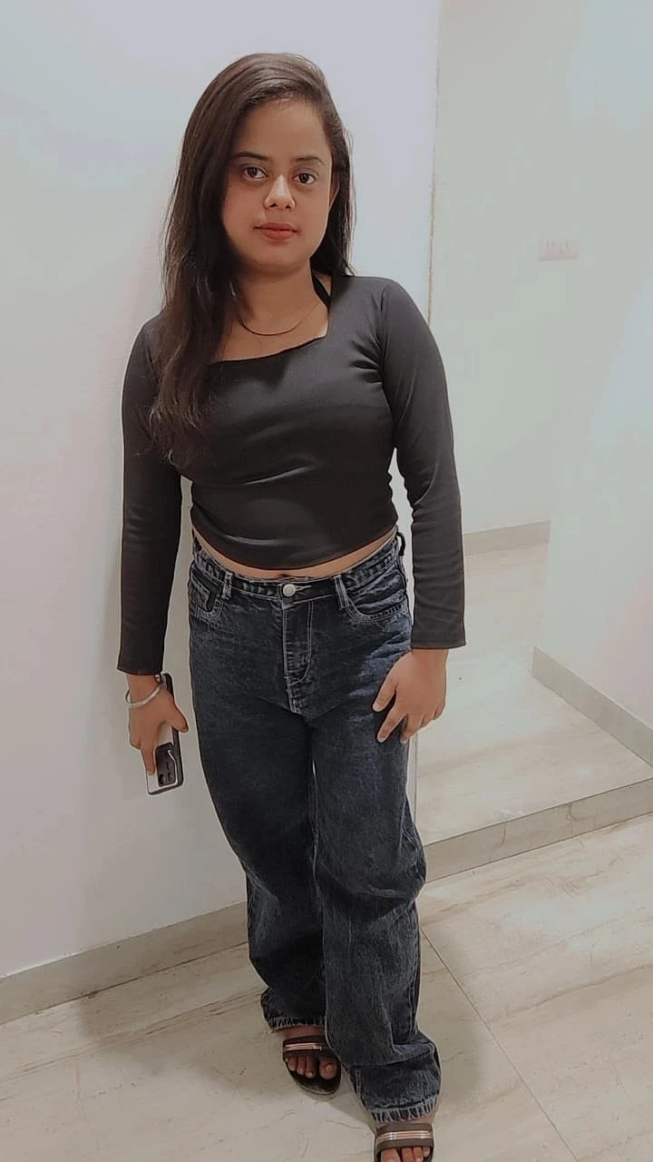 Riya Independent – Indian escort in New Delhi — 2 / 5