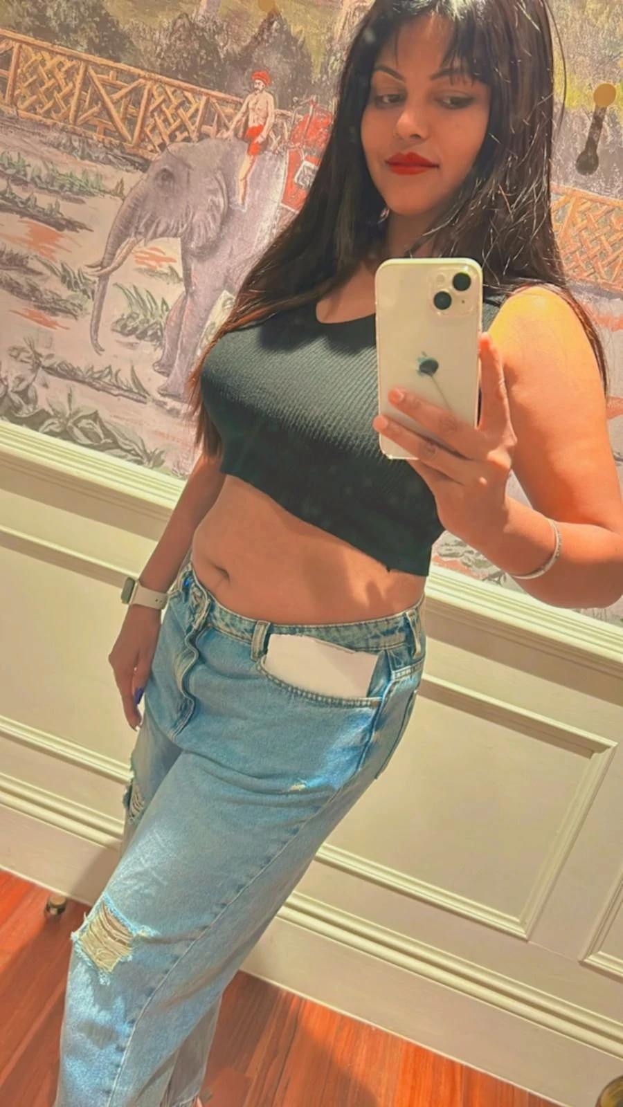 REAL escorts Independent Girl Real Meet – Indian escort in Pune — 5 / 6