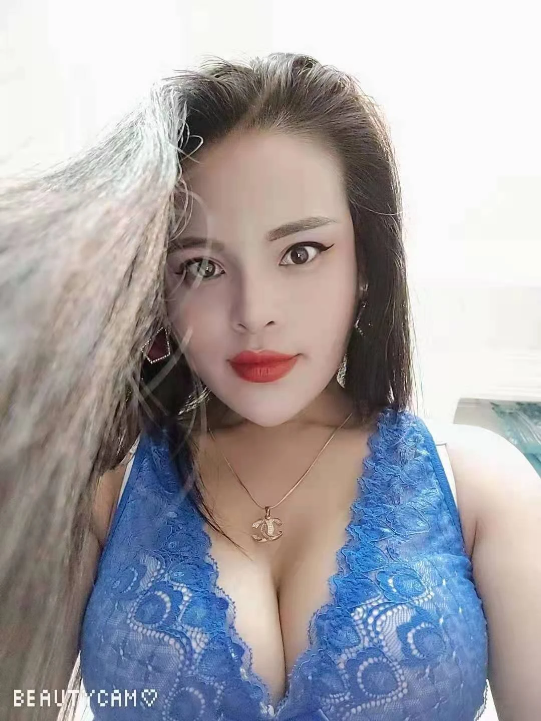 Amy – escort in Mauritius — 2 / 7