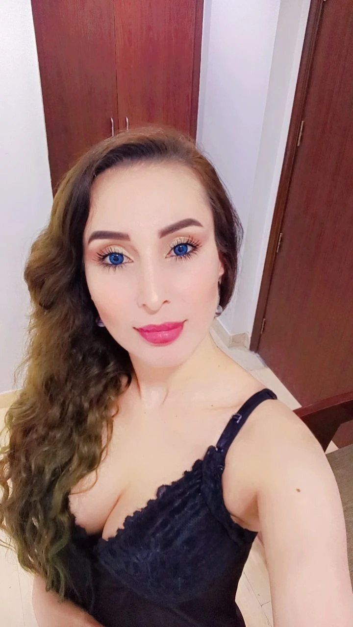Russian Escort Near by Surya Hotel Nfc – Russian escort agency in New Delhi — 2 / 5