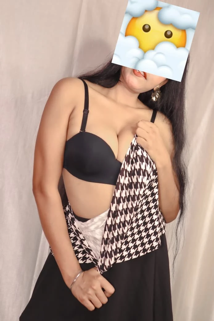 Neha – Indian escort in New Delhi — 10 / 11