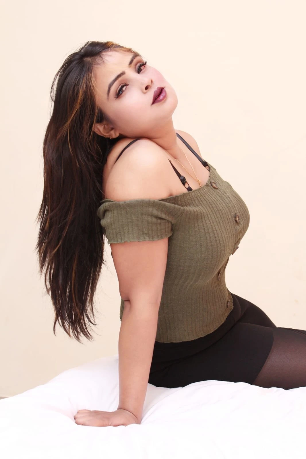 Vip Service Only Cash Book Now Hitech – escort in Hyderabad — 2 / 4