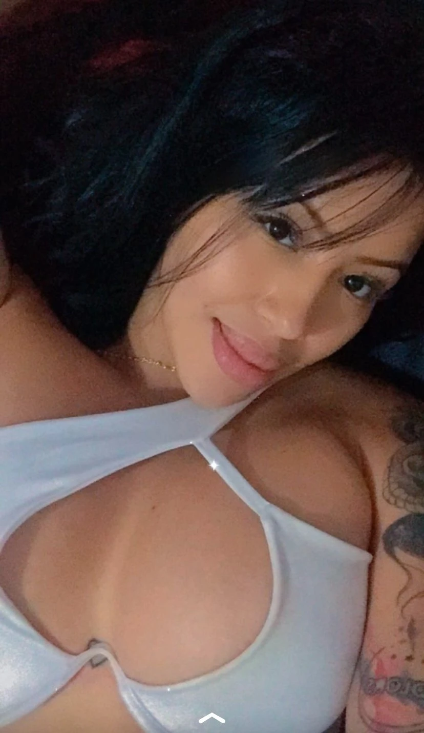 Sofia – Colombian escort in Malta — 11 / 14