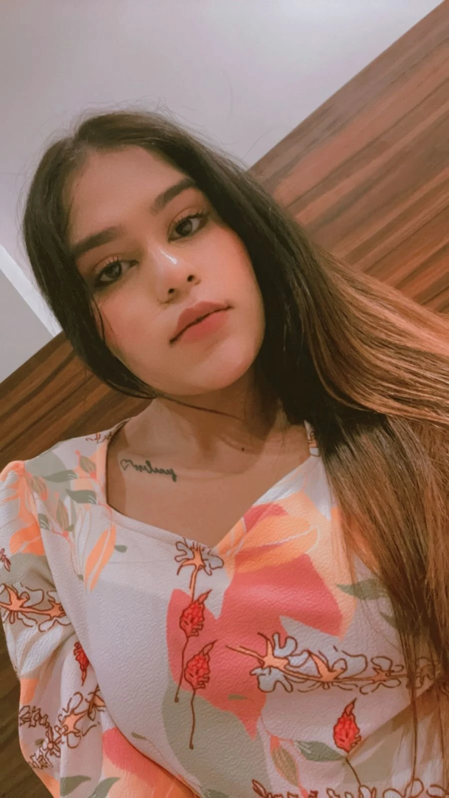 Navya Cam & Real Meet Available 24h – Indian escort in Mumbai — 2 / 3