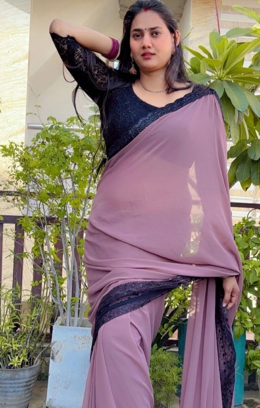 Vip Escort Service Nandani – Indian escort in Hyderabad — 2 / 3