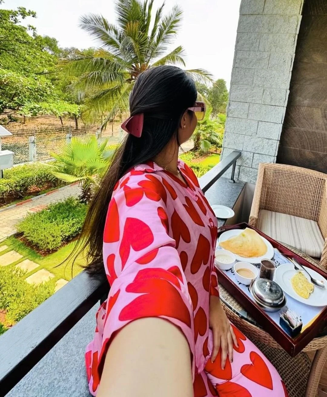 Avni - (Cam & Real Meet) – Indian escort in Noida — 10 / 14