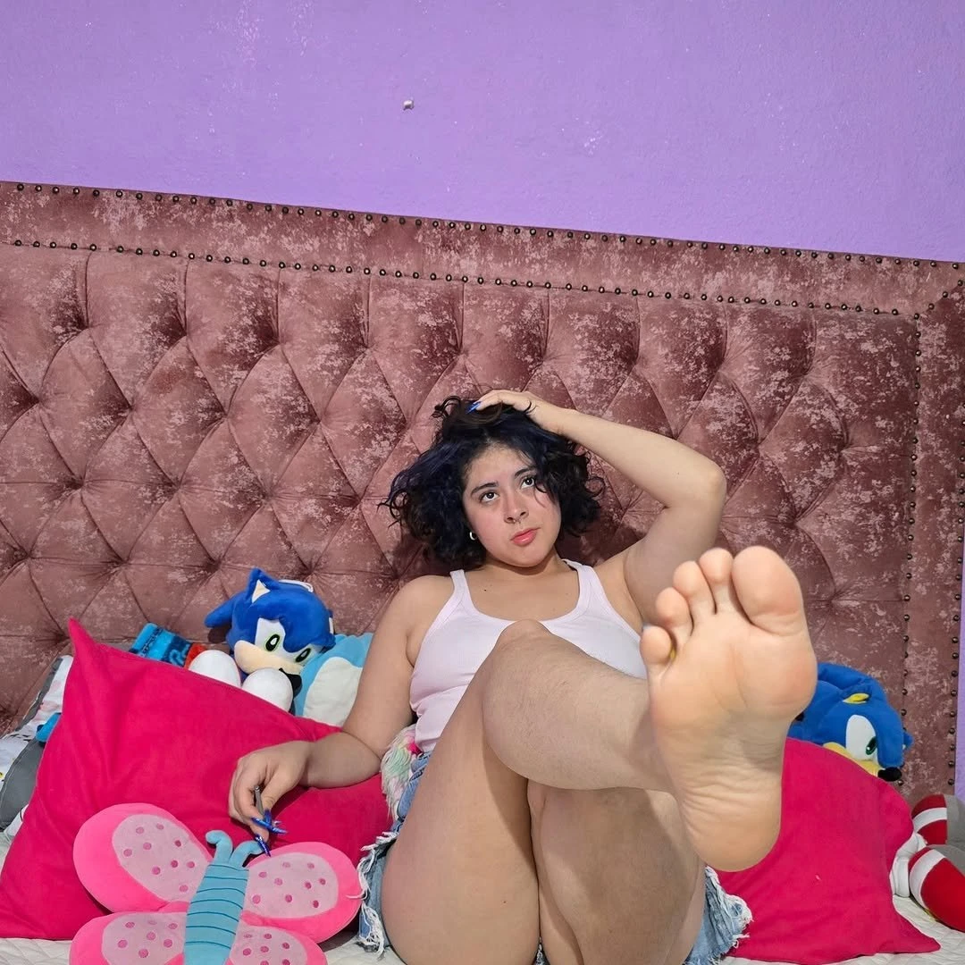 Anannya – Indian escort in Pune — 2 / 3