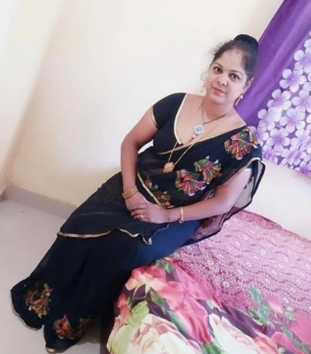 Vinni – escort in New Delhi — 3 / 4