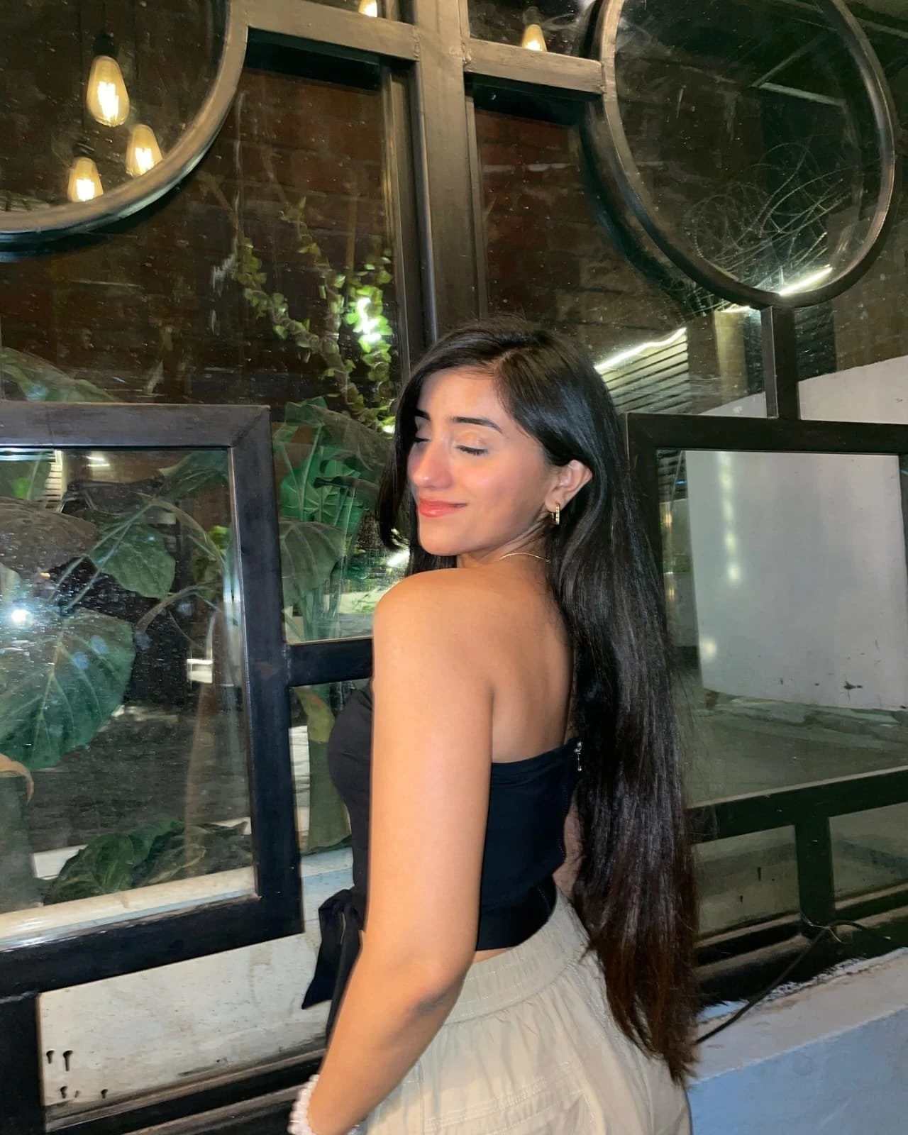 Rachi – Indian escort in Pondicherry — 3 / 4