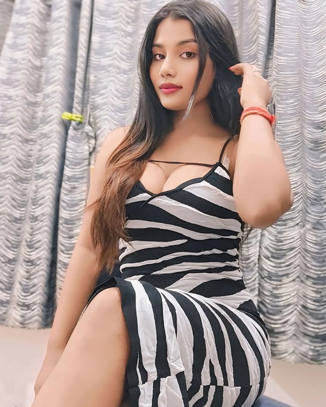 Divyanshi Jain – Indian escort in Chennai, Escort, Chennai