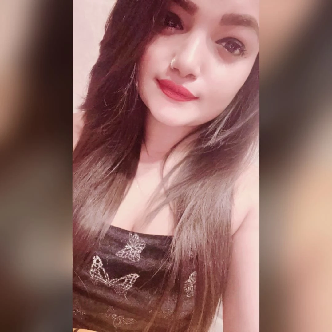 Priti Agarwal – Indian escort in Kolkata — 1 / 7