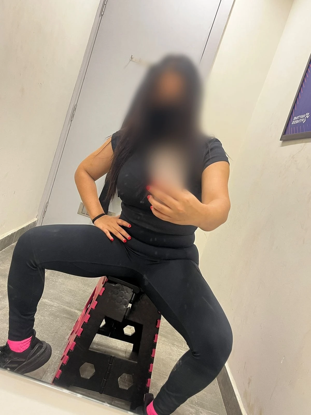 Adulterous Whore : breed me bhenchod – Indian escort in New Delhi — 1 / 7