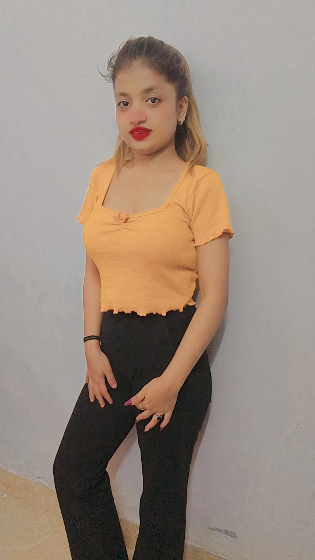 Akruti Independent Video Confirmation – Indian escort in New Delhi — 9 / 13