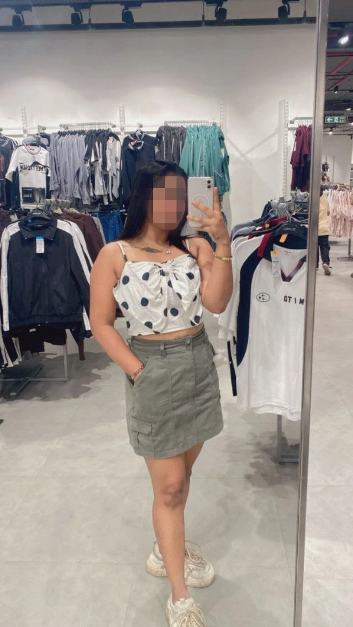 Shweta – Indian escort in Kolkata — 6 / 9