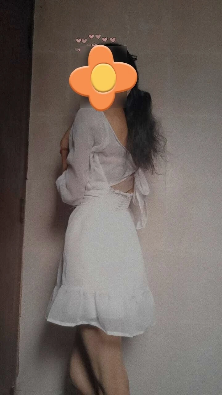 SEX with GIRLFRIEND EXPERIENCE – Indian escort in New Delhi — 15 / 27