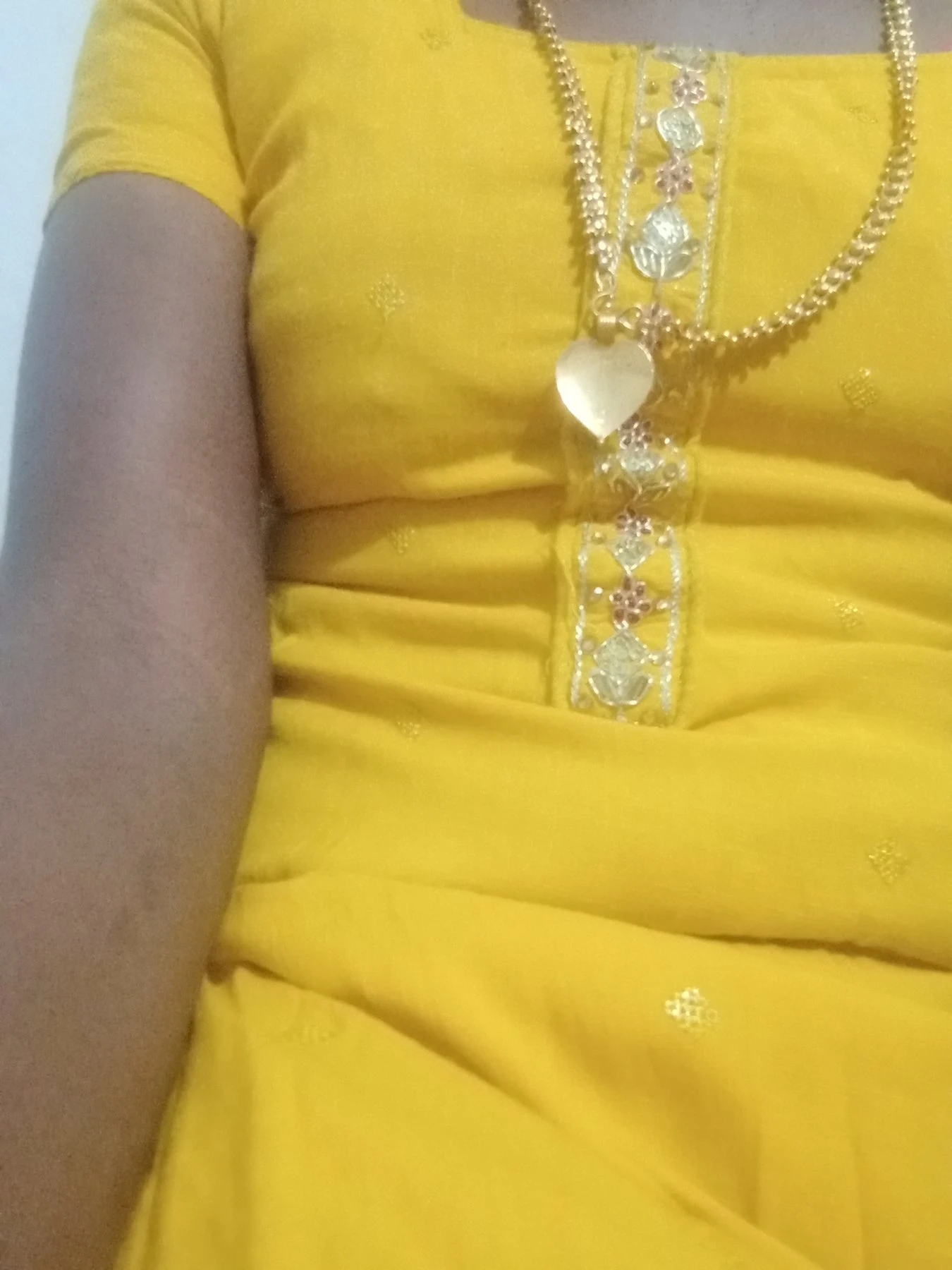 Drisya for video call (mallu) – Indian escort in Kochi, Escort, Kochi