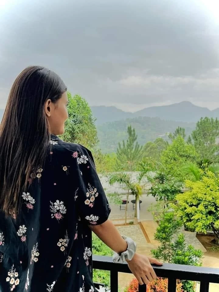 Dusheni – escort in Colombo — 2 / 3