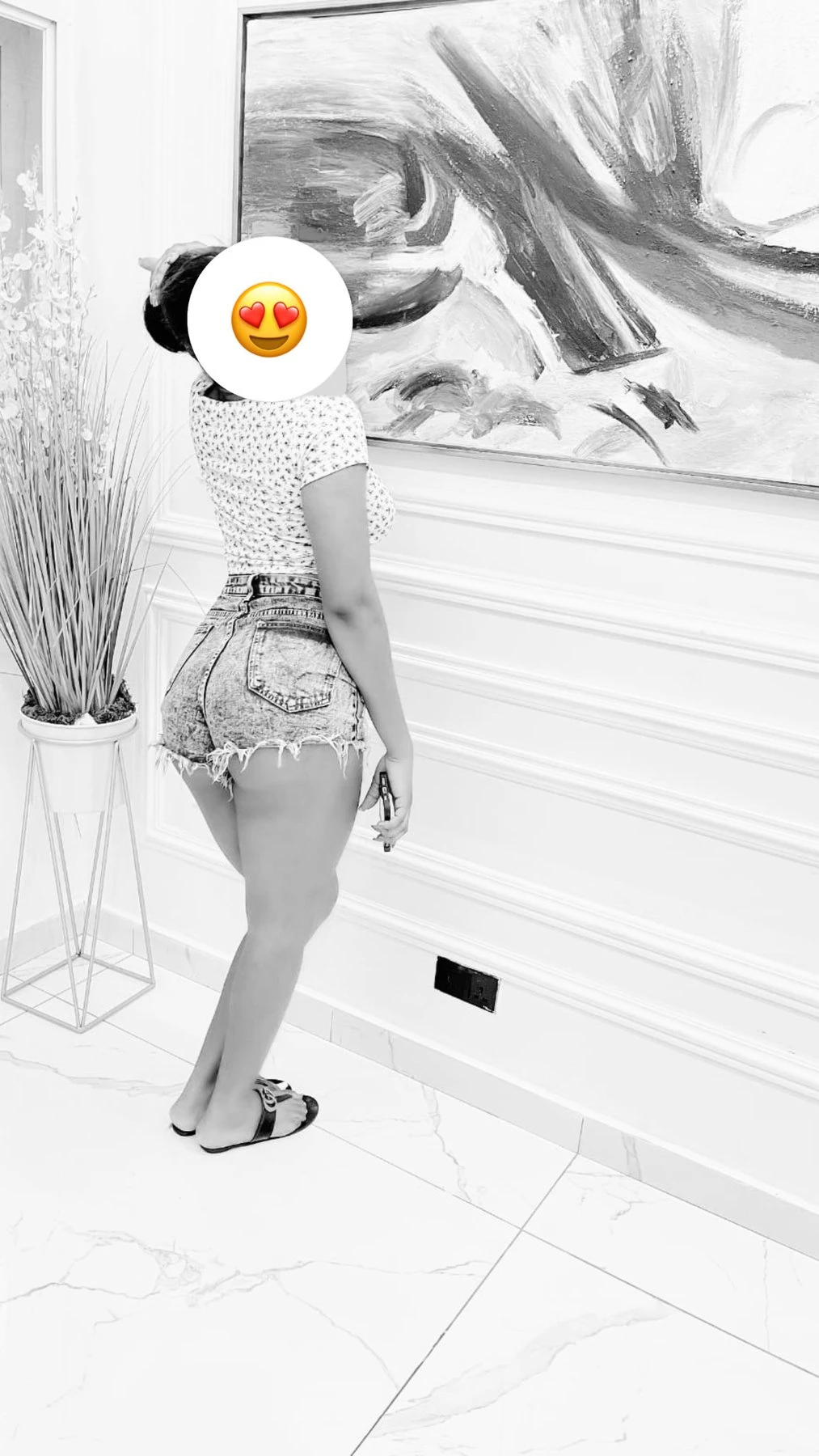 Laura – Mauritian escort in Colombo — 3 / 5