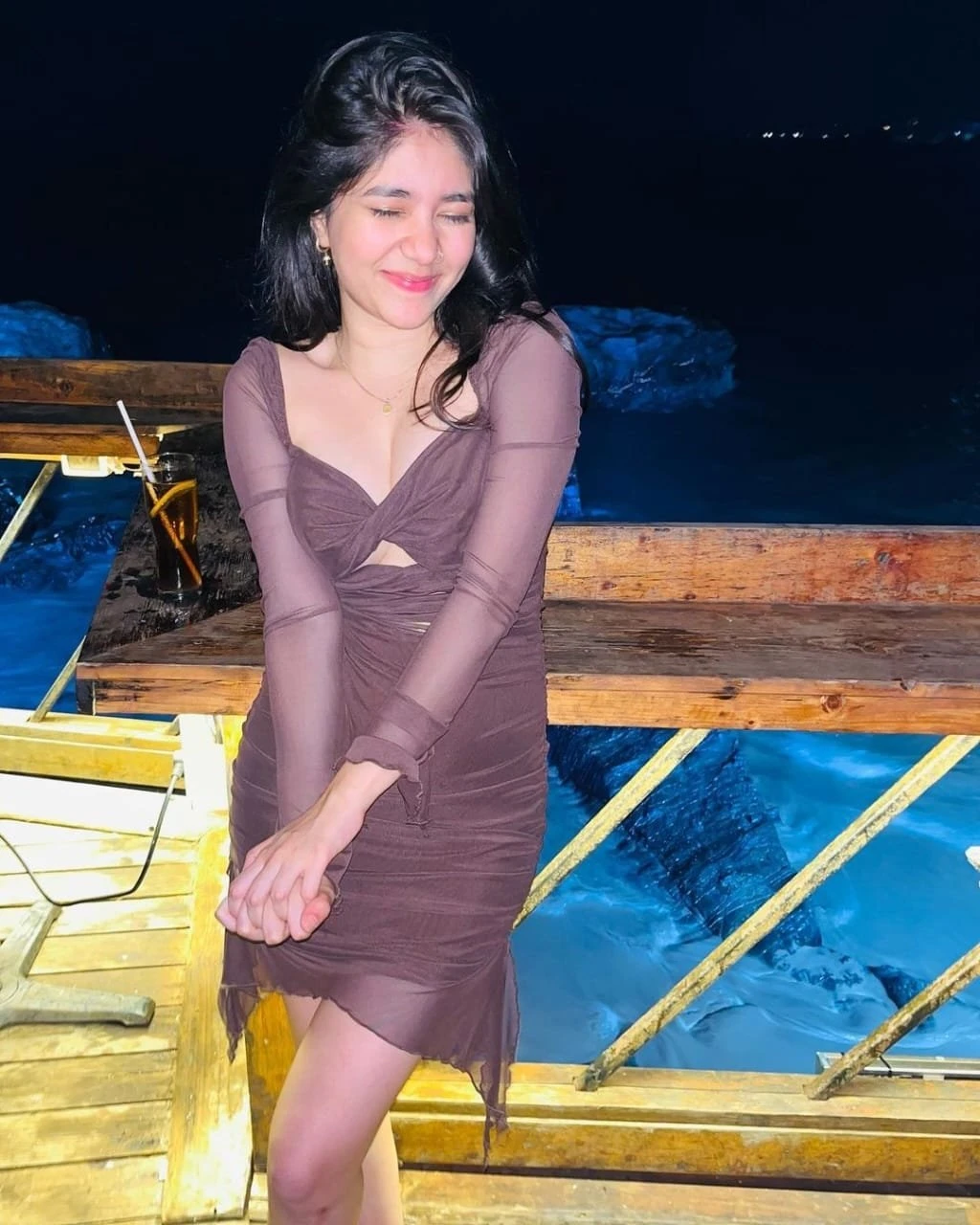 Nidhi – Indian escort in Navi Mumbai — 3 / 4