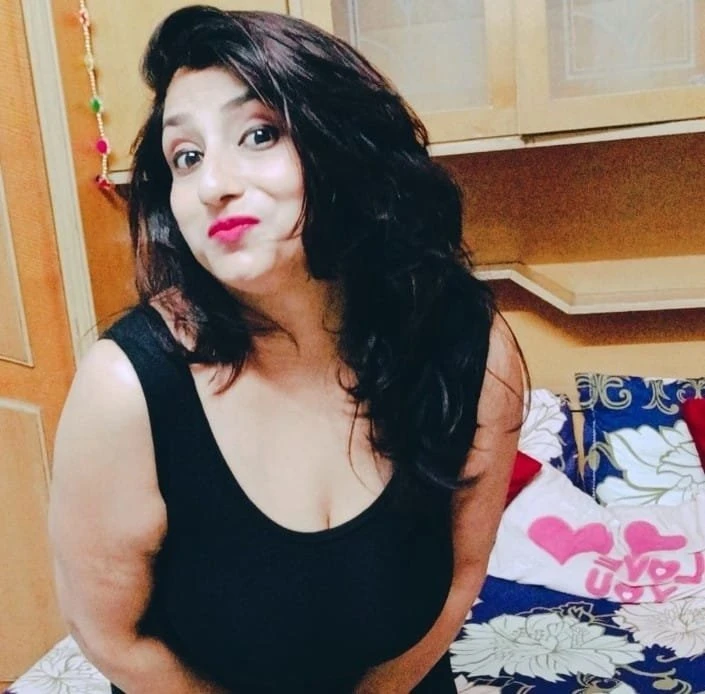 Soniya Sharma – Indian escort in Ludhiana — 3 / 6