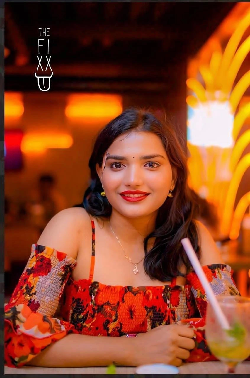 Mahi Sizzling and Adorable by Nature – Indian escort in Hyderabad — 5 / 6