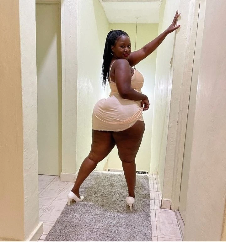 Tina – Kenyan escort in Ho Chi Minh City — 4 / 7