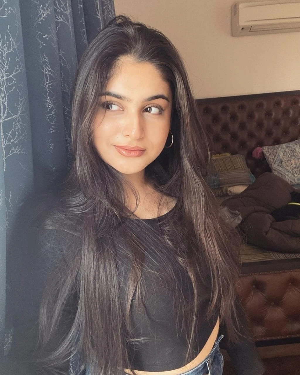 The Royal Escort Hard Sex 100% Safe – Indian escort in Noida — 2 / 5