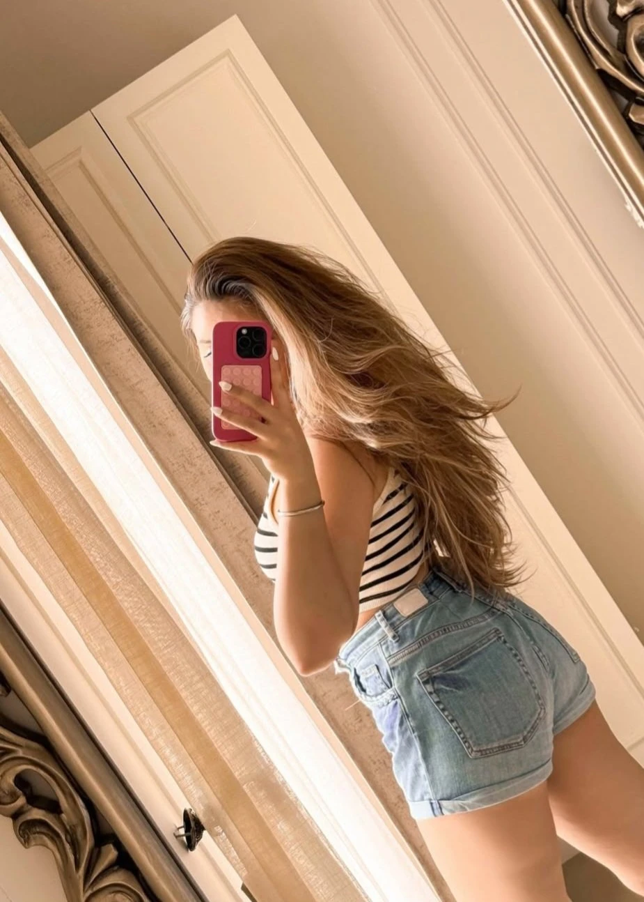 Moni – Indian escort in New Delhi, Escort, New Delhi