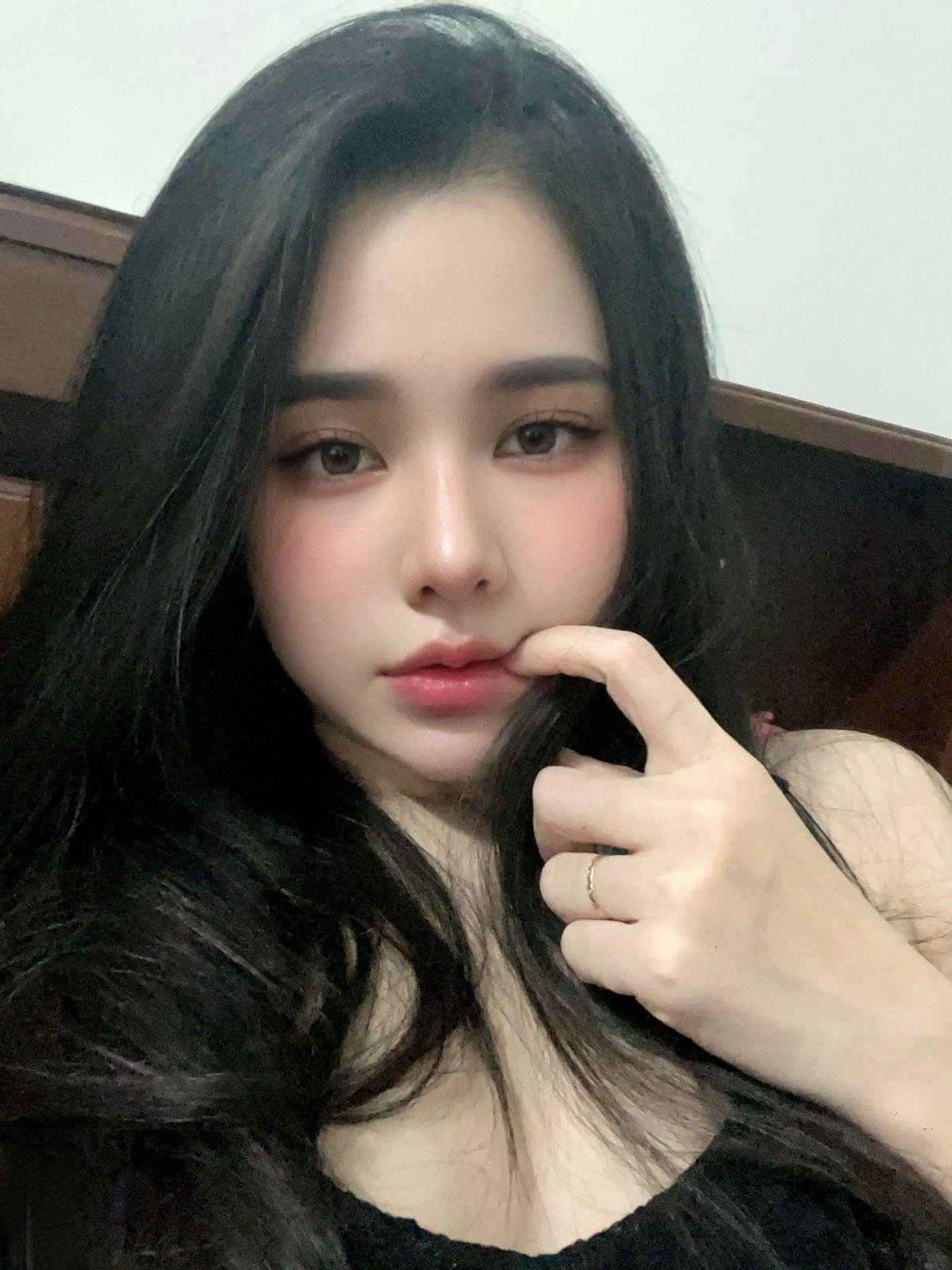 Mochi – South Korean escort in Mumbai — 6 / 9