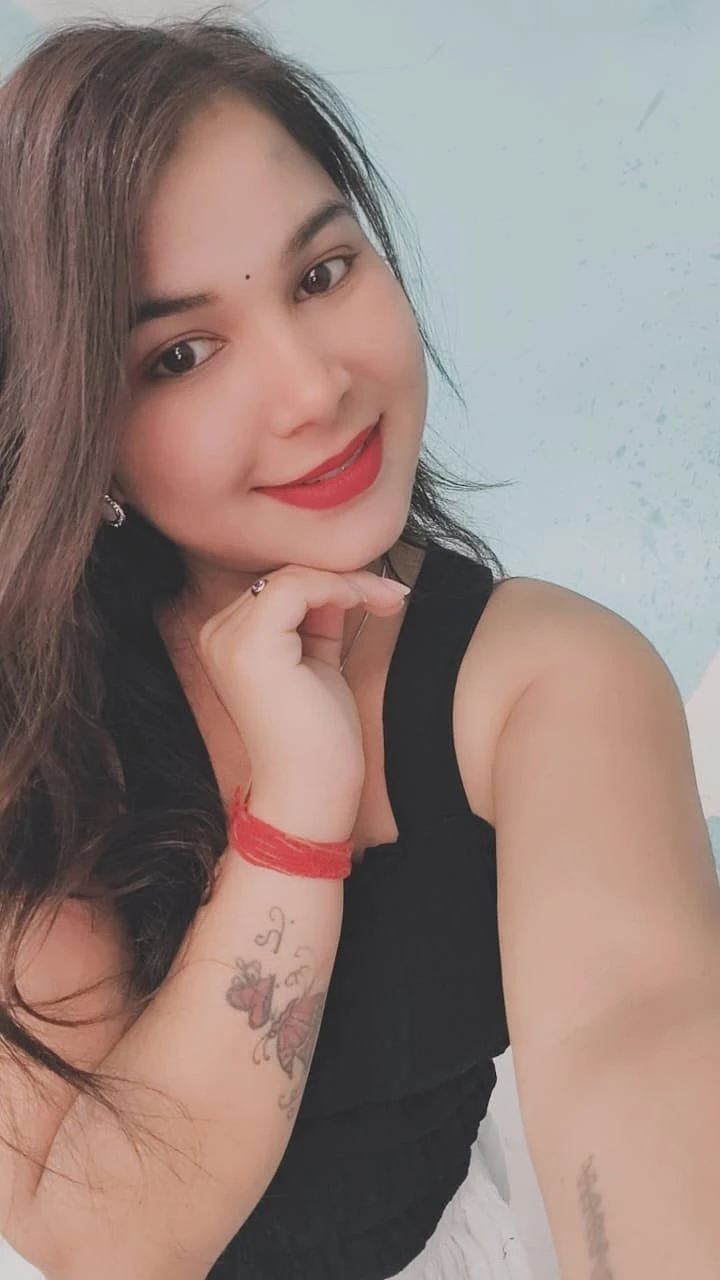 Komal Independent girl – Indian escort in Noida — 6 / 12