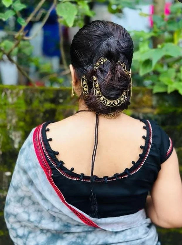Sukoon – Indian adult performer in New Delhi — 15 / 20