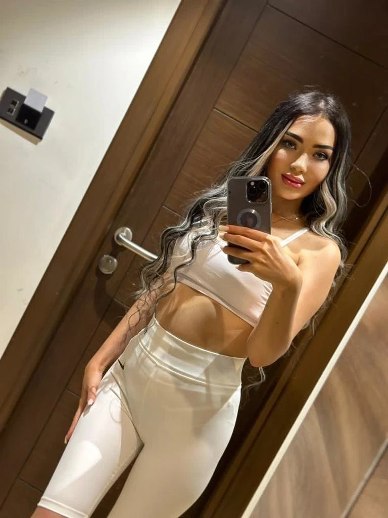 Kristine Elite Mumbai – Russian escort in Mumbai — 2 / 4