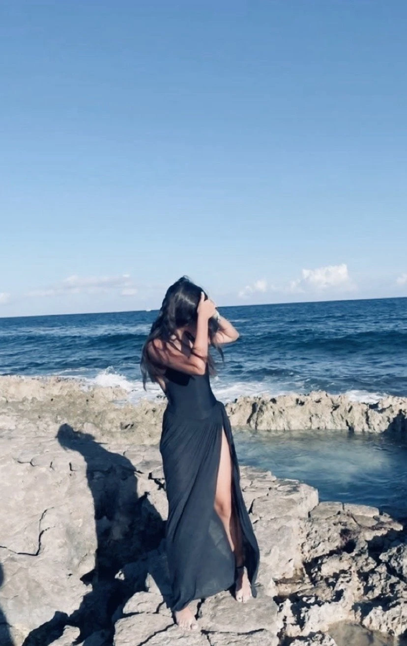 Arabela – escort in Bucharest — 2 / 4
