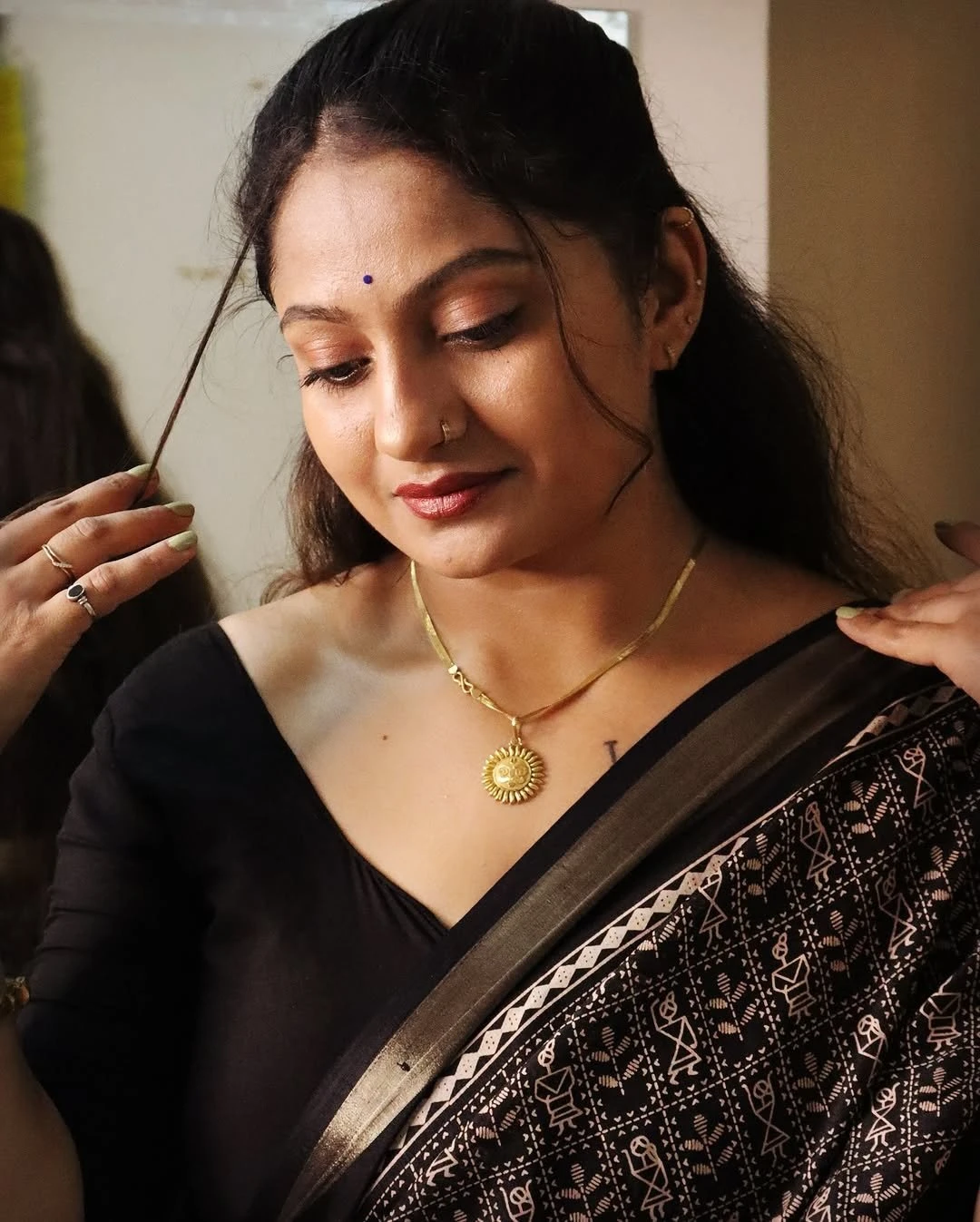 Prakriti – Indian escort in Kolkata — 2 / 3